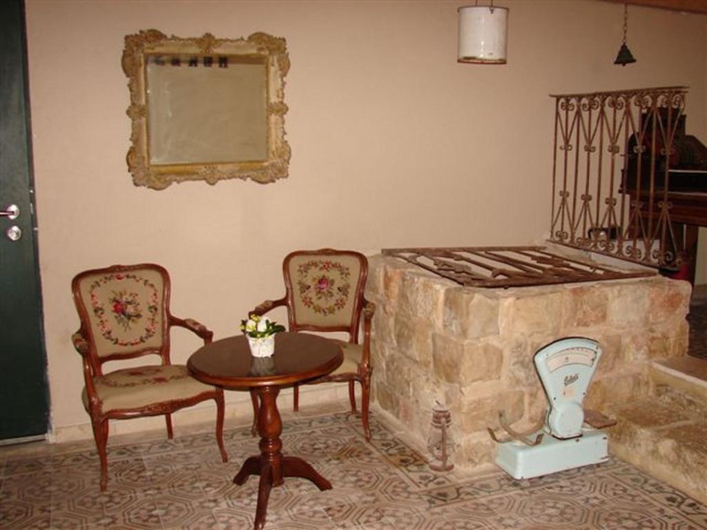 Boutique Agam Hahoresh - בוטיק אגם החורש Haifa Buitenkant foto